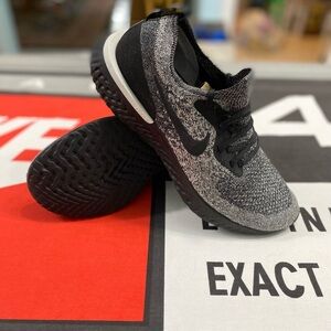 Nike Black and White Knit Athletic Shoes